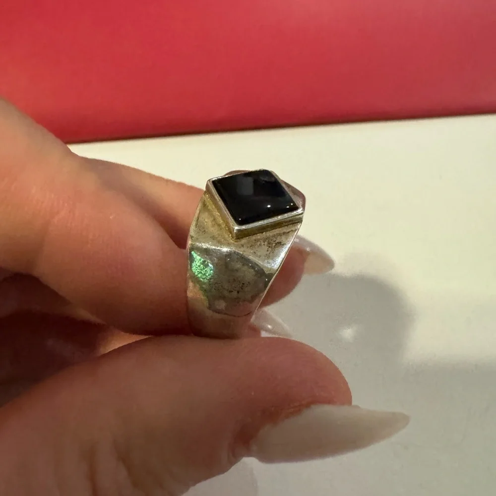 Stunning 925 Sterling silver and onyx vintage size 10 ring 10g - Picture 4 of 16